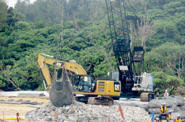 沖縄辺野古船上からの写真13